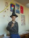 Miso s magickym klobukom.jpg
